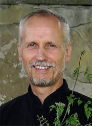 Dr. Florian Jeltsch